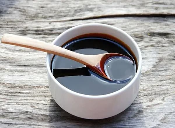 تصویر 2 از شیره خرما غلیظ و خوش‌ رنگ با کیفیت ممتاز